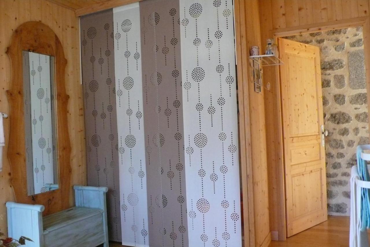 Chez Geppetto Bed & Breakfast Saint-Georges-Nigremont Dış mekan fotoğraf